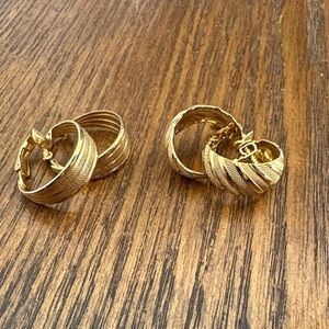 Vintage Gold Textured Hoop Earrings